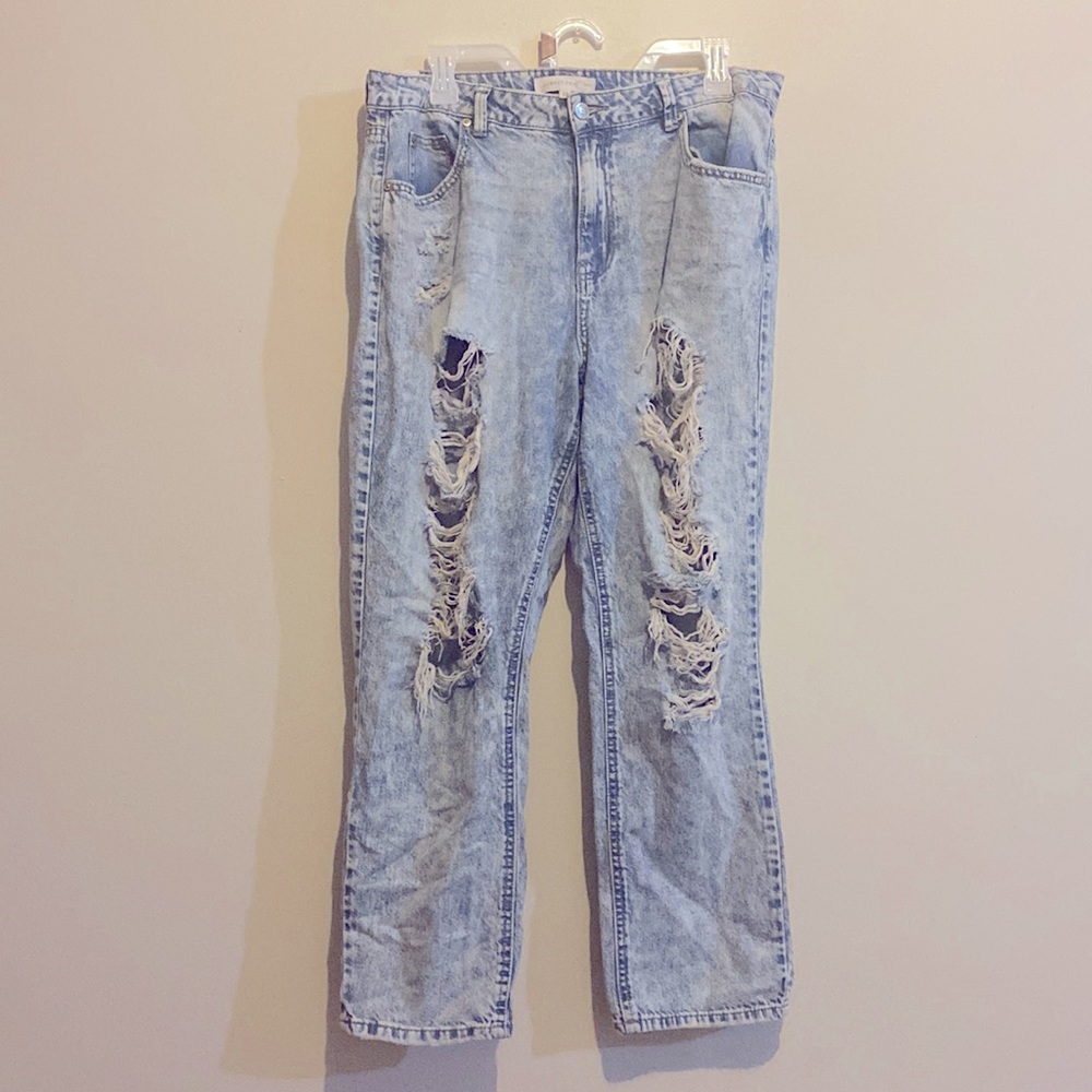Jrs 13, Almost Famous Ripped Jeans